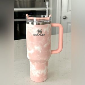 STANLEY Adventure Quencher Travel Tumbler 40 oz - Peach Tie Dye